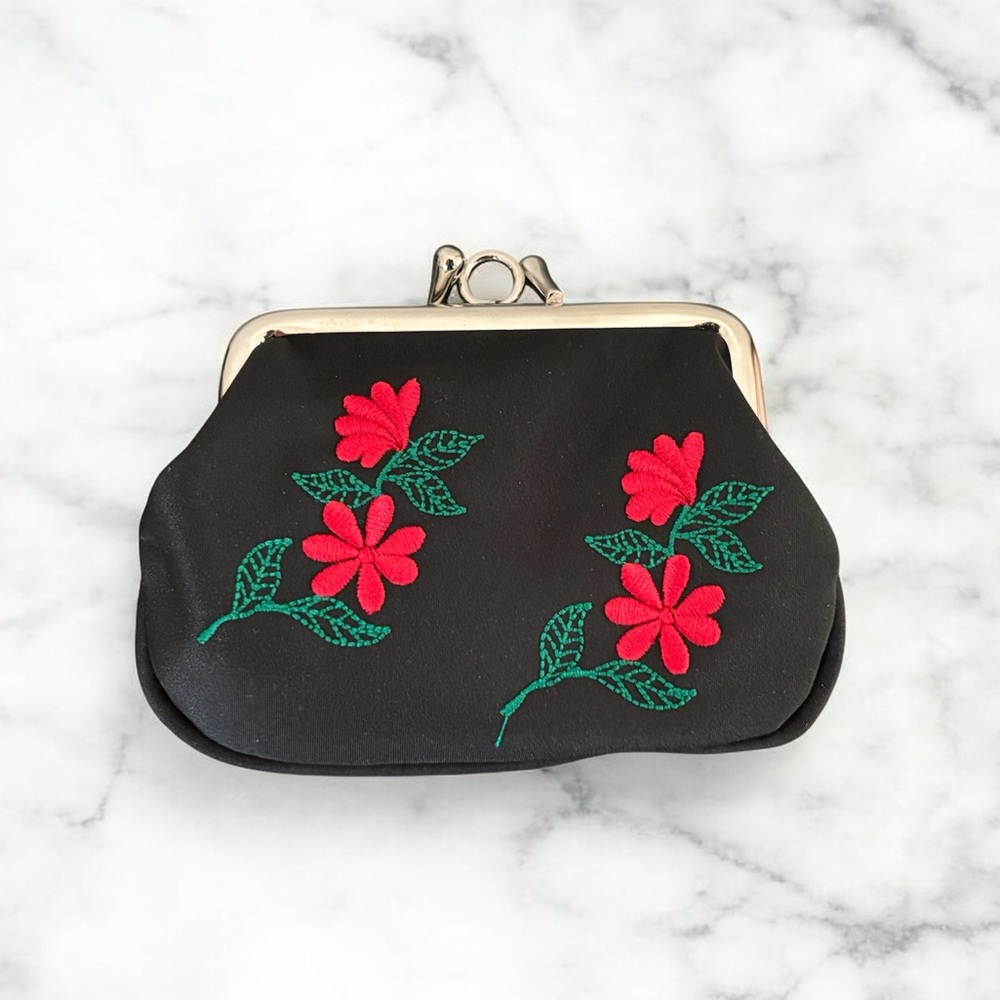 NEW Kisslock Coin Purse with Floral Embroidery - Picture 3 of 6